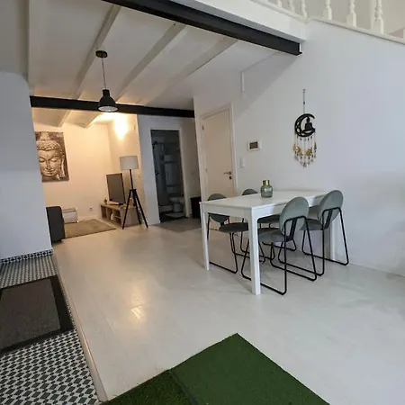 Apartamento Casa Bela *