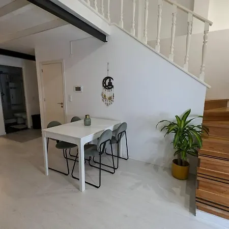Casa Bela Apartment *